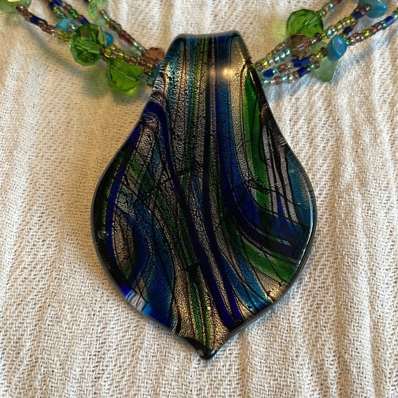Glass beaded necklace - Picture 2 of 4